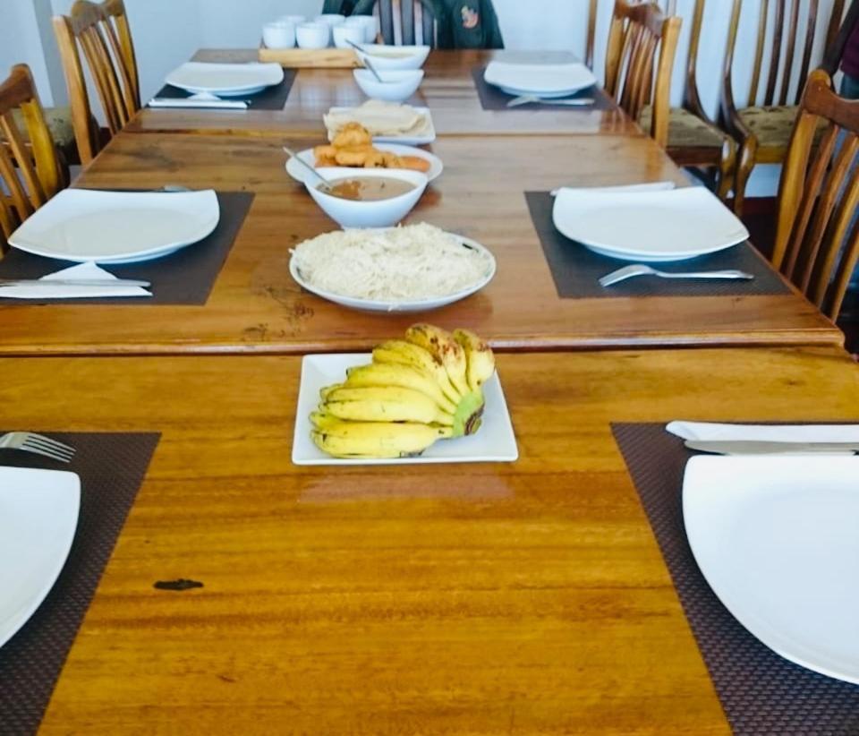 New Royal Mount Hotel Nuwara Eliya Ngoại thất bức ảnh